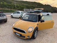 Usata Mini Cooper D 108 CV (79 kW) 2008 Giallo Utilitaria