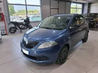 Usata Lancia Ypsilon Silver 69 CV (50 kW) 2023 Blu elegante Utilitaria