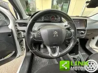 Usata Peugeot 208 Active 75 CV (55 kW) 2016 Bianco Utilitaria