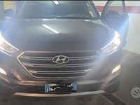 Usata Hyundai Tucson Xpossible 116 CV (85 kW) 2016 Grigio SUV