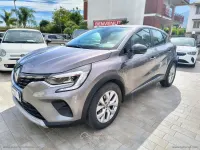 Usata Renault Captur Business 116 CV (85 kW) 2021 Grigio SUV