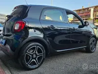 Usata Smart ForFour Passion 90 CV (66 kW) 2019 Nero Utilitaria