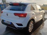 Usata VW T-Roc 150 CV (110 kW) 2019 Bianco SUV