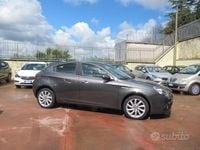 Usata Alfa Romeo Giulietta Progression 120 CV (88 kW) 2015 Grigio Utilitaria