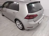 Usata VW Golf VIII Executive 131 CV (96 kW) 2020 Grigio Berlina