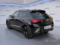 Usata VW T-Roc R-line Plus 150 CV (110 kW) 2022 Nero SUV