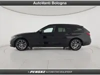 Begagnad BMW 320 Advantage 2022 Svart Kombi
