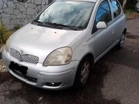 Usata Toyota Yaris 2005 Grigio Utilitaria