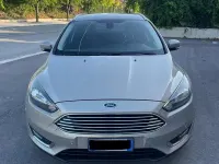 Usata Ford Focus Titanium 120 CV (88 kW) 2016 Giallo Station wagon