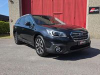Usata Subaru Outback 175 CV (128 kW) 2015 Grigio Station wagon