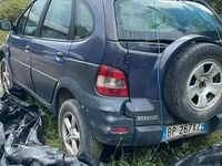 Usata Renault Scenic E-Tech 102 CV (75 kW) 2001 Blu SUV