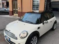 Usata Mini Cooper Coupé 143 CV (105 kW) 2013 Beige Coupé