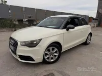 Usata Audi A1 Attraction 86 CV (63 kW) 2012 Bianco Utilitaria