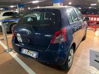 Usata Toyota Yaris 69 CV (50 kW) 2008 Blu/azzurro Berlina