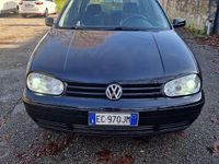 Usata VW Golf IV 110 CV (80 kW) 2001 Berlina