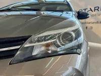 Usata Toyota Yaris Style 101 CV (74 kW) 2016 Grigio Utilitaria