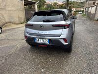 Usata Opel Mokka Edition 101 CV (74 kW) 2024 Grigio SUV