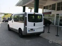 Usata Opel Vivaro 2003 Bianco Monovolume