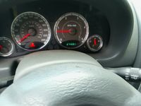 Usata Jeep Cherokee 163 CV (119 kW) 2005 Grigio SUV