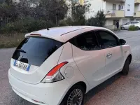 Usata Lancia Ypsilon Gold 95 CV (69 kW) 2012 Bianco Utilitaria