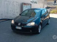 Usata VW Golf VI 105 CV (77 kW) 2008 Bluazzurro Utilitaria