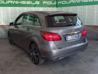 Usata Mercedes B180 109 CV (80 kW) 2017 Grigio Utilitaria