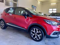 Usata Renault Captur Intens 90 CV (66 kW) 2019 Rosso SUV