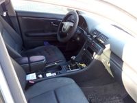 Usata Audi A4 110 CV (80 kW) 2004 Grigio Station wagon