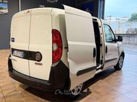 Usata Fiat Doblò 90 CV (66 kW) 2022 Bianco Monovolume