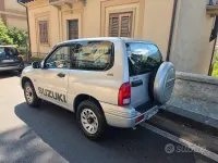 Usata Suzuki Grand Vitara 94 CV (69 kW) 2002 Grigio Station wagon