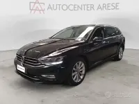 Usata VW Passat Business 150 CV (110 kW) 2022 Grigio Station wagon