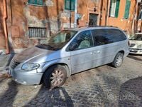 Usata Chrysler Grand Voyager 150 CV (110 kW) 2005 Monovolume