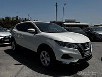 Usata Nissan Qashqai Acenta 110 CV (80 kW) 2017 Bianco SUV