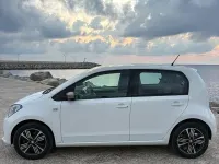 Usata Seat Mii Cosmopolitan 60 CV (44 kW) 2017 Bianco Utilitaria