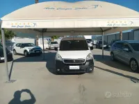 Usata Peugeot Partner 99 CV (72 kW) 2018 Bianco Monovolume