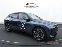 Usata BMW iX Comfort Edition 300 kW (408 CV) 2025 Blu SUV