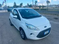 Usata Ford Ka 66 CV (48 kW) 2016 Bianco Berlina