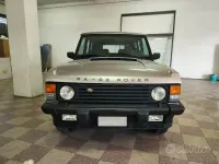 Usata Land Rover Range Rover Classic Vogue 106 CV (77 kW) 1988 Argento SUV