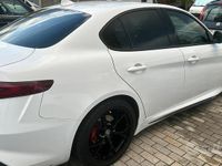 Usata Alfa Romeo Giulia Super 180 CV (132 kW) 2016 Bianco Berlina