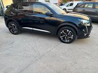 Usata Peugeot 2008 Allure 130 CV (95 kW) 2022 Nero SUV
