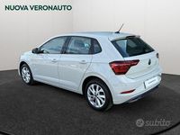 Usata VW Polo Style 95 CV (69 kW) 2023 Beige Utilitaria