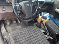 Begagnad Toyota iQ 90 HK (66 kW) 2009 Svart Halvkombi