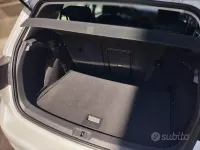 Usata VW Golf VII 110 CV (80 kW) 2014 Utilitaria