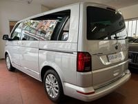 Usata VW Multivan Highline 199 CV (146 kW) 2020 Argento Monovolume