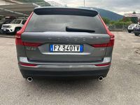 Usata Volvo XC60 Momentum 190 CV (139 kW) 2019 Grigio SUV