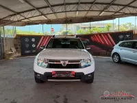 Usata Dacia Duster Lauréate 105 CV (77 kW) 2013 Bianco SUV