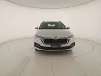 Usata Skoda Octavia Executive 150 CV (110 kW) 2023 Bianco luna metallizzato Station wagon