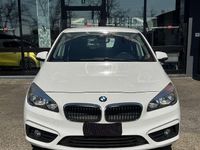 Usata BMW 218 Active Tourer Advantage 136 CV (100 kW) 2016 Bianco Monovolume