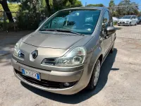Usata Renault Modus Night&Day 75 CV (55 kW) 2011 Giallo Monovolume