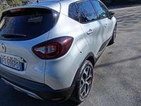 Usata Renault Captur Life 90 CV (66 kW) 2018 Grigio SUV